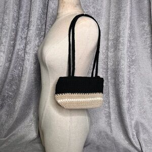 Liz Claiborne Black and Tan Shoulder Bag‎